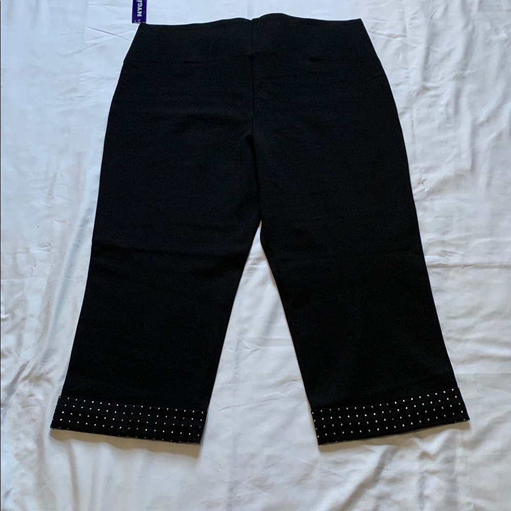 Peter Nygard Black Slims Pants - Picture 6 of 10